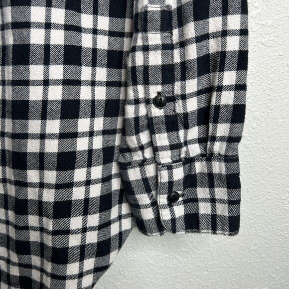 Madewell Womens Oversized Side Button Shirt Medium Flannel Plaid Black White - Picture 8 of 9